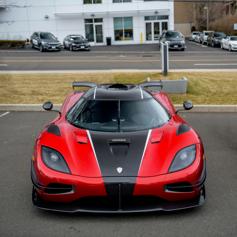 Illustration for article titled Colori di LaFerrari photodump